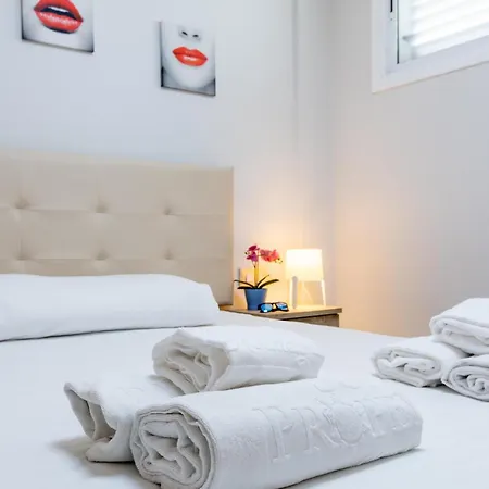 Apartamento 523 Las Terrazas Chic Apartment, Free Wi Fi Pool Playa de las Américas