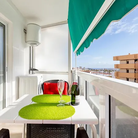 523 Las Terrazas Chic Apartment, Free Wi Fi Pool * Playa de las Américas