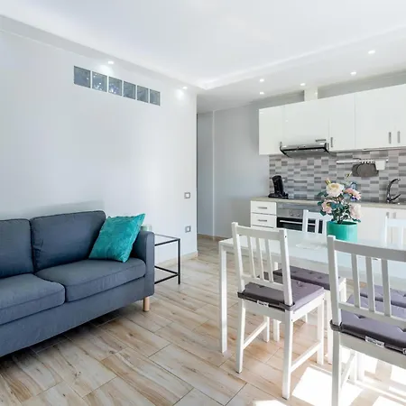 523 Las Terrazas Chic Apartment, Free Wi Fi Pool * Playa de las Américas